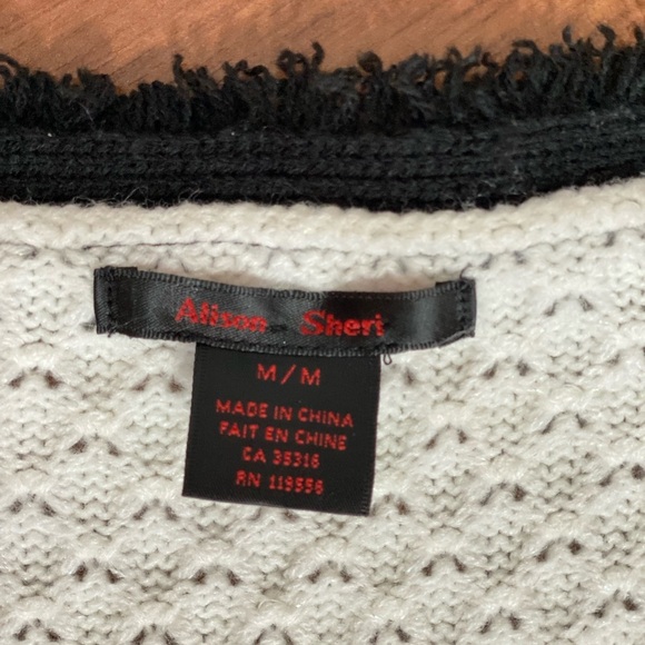 Elegant Black and White Women's cardigan/Sweater Size M w/Tiny Discreet Sparkles - Picture 8 of 16